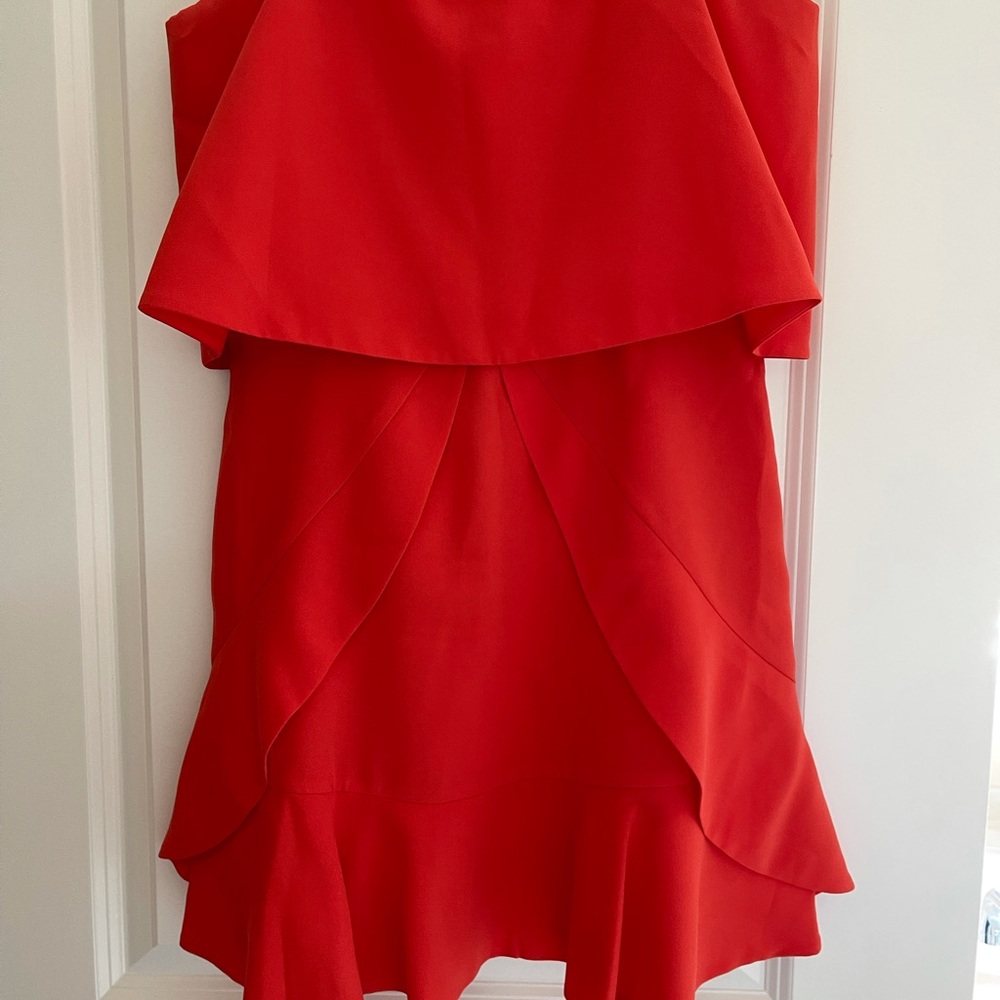 BCBG strapless ruffle dress in coral color 👗 - Picture 6 of 7